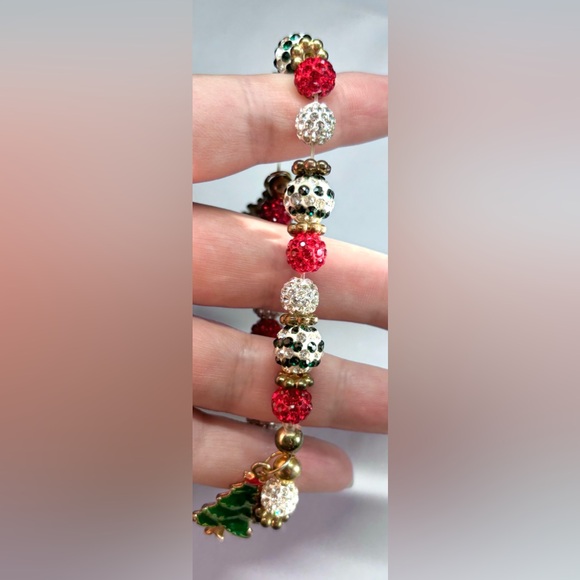 💚 3 for $30 💚 Christmas Stretch Charm Bracelet - Picture 2 of 3